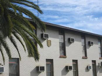 El Toro Motel 3*